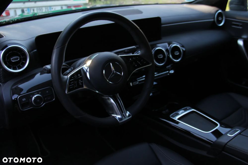 Mercedes-Benz CLA - 6