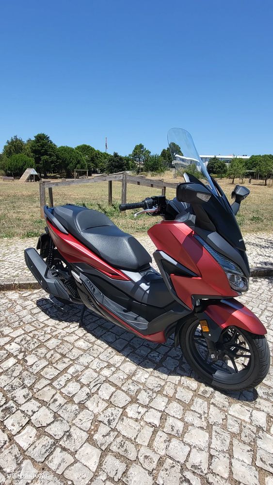 Honda Forza 125 - carta de automóvel - 3