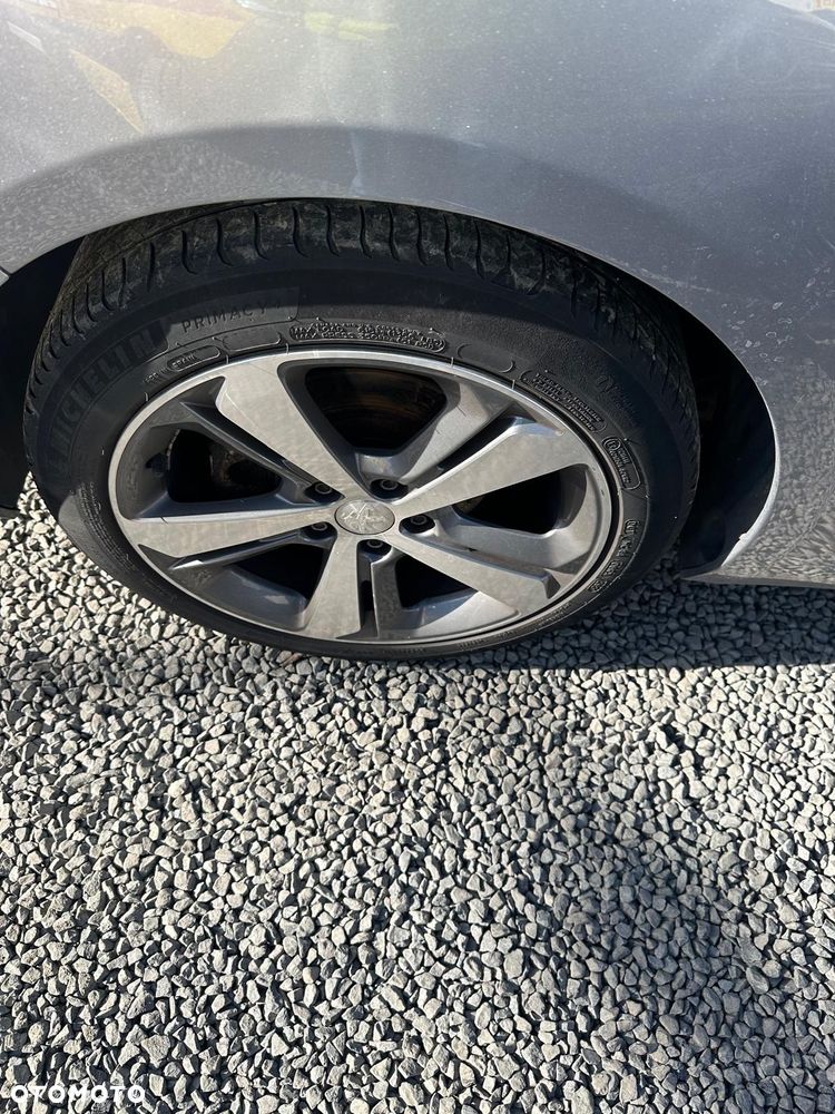 Peugeot 308 - 14