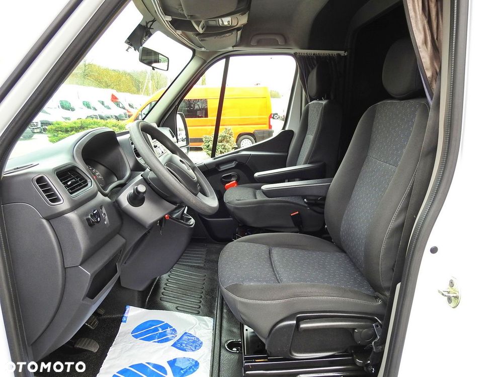 Opel MOVANO  PLANDEKA 8 PALET WEBASTO TEMPOMAT LEDY PNEUMATYKA KLIMATYZACJA  165KM - 26