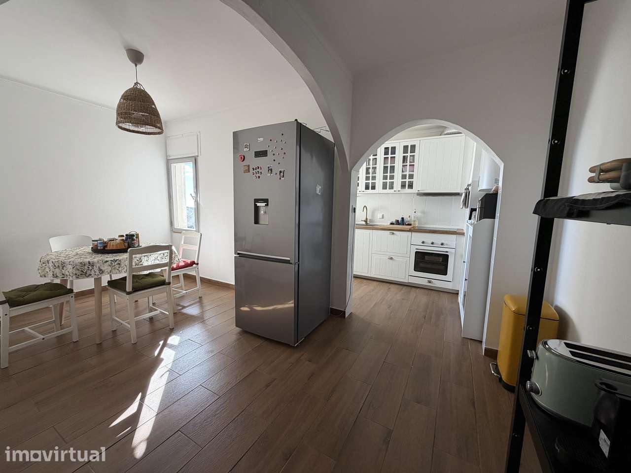 Apartamento T4 em Mira-Sintra com Vistas Desafogadas e Excelentes Área - Grande imagem: 2/10