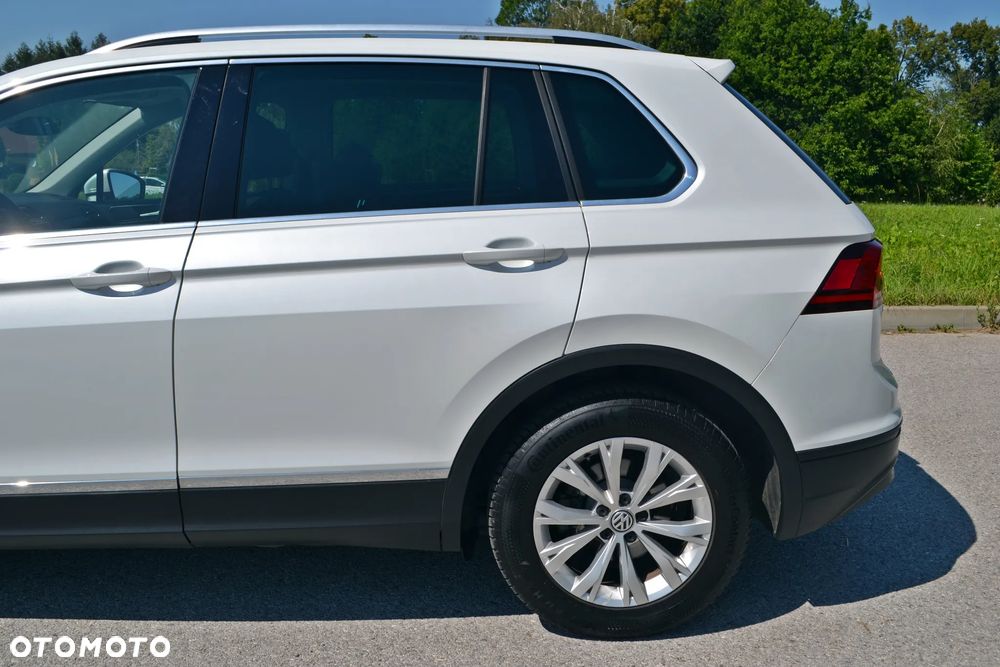 Volkswagen Tiguan - 8