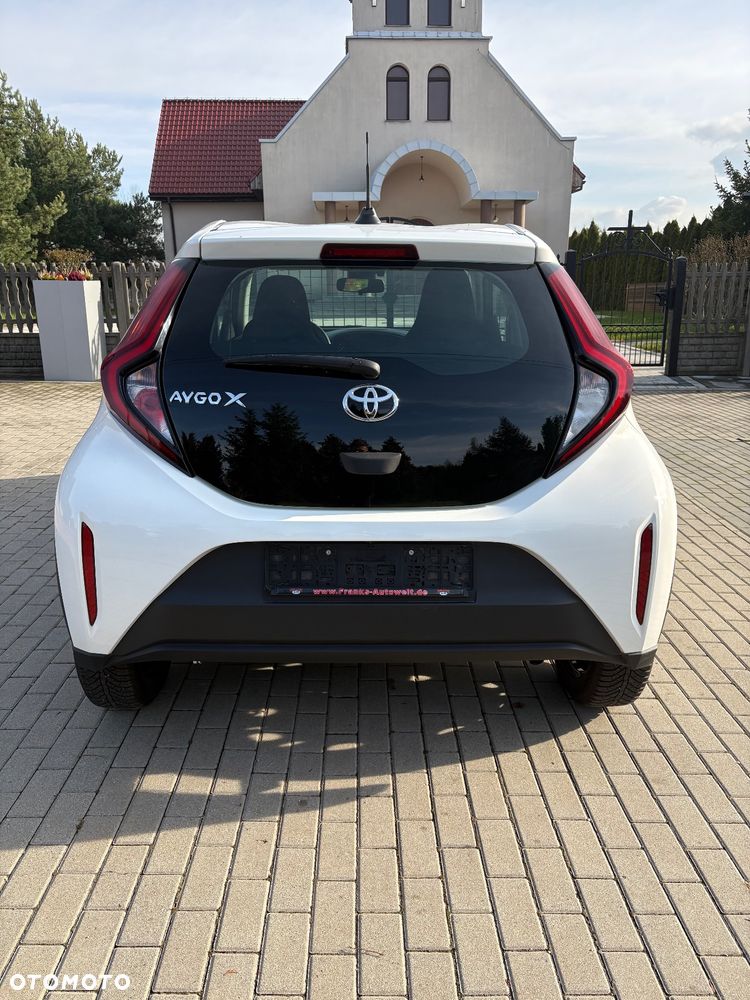 Toyota Aygo X Air Limited - 12