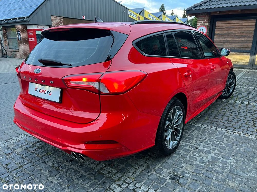 Ford Focus 1.5 EcoBlue ST-Line - 11
