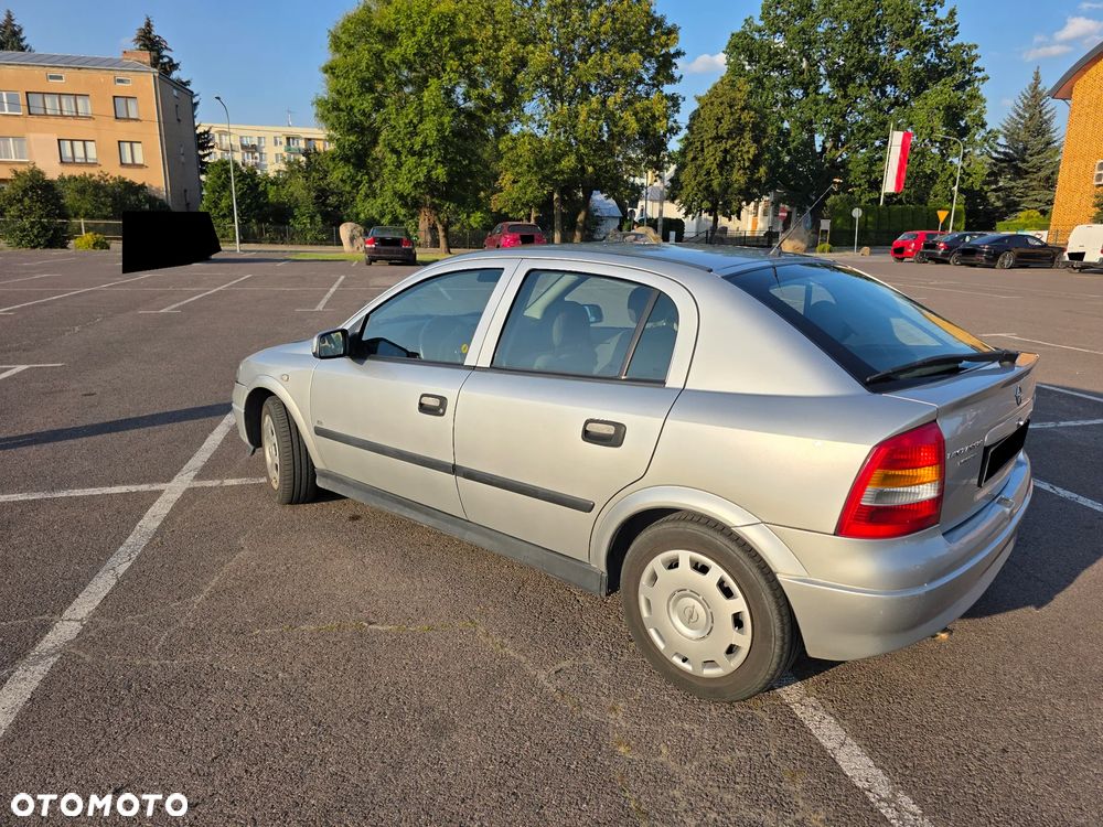 Opel Astra - 3
