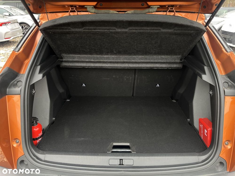 Peugeot 2008 1.2 PureTech GT Line S&S EAT8 - 21