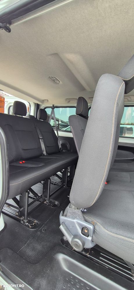 Renault Trafic Combi L1H1 8+1 Authentique - 7