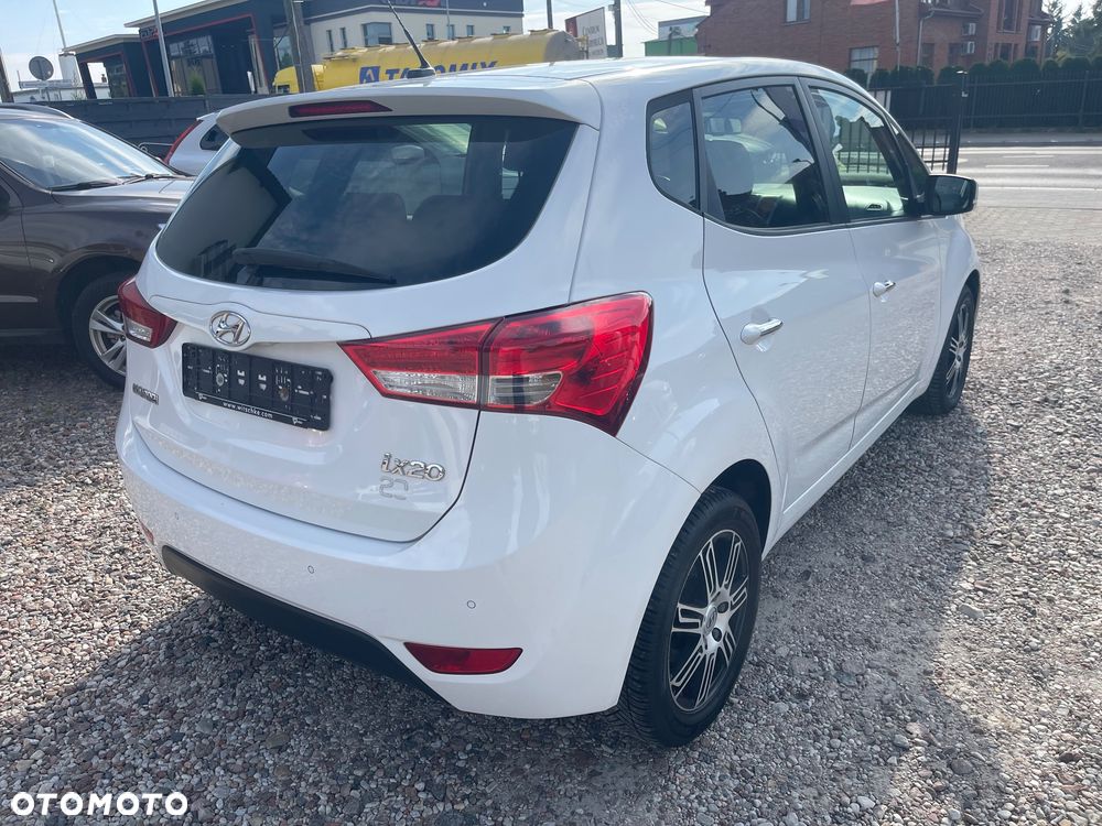 Hyundai ix20 - 4
