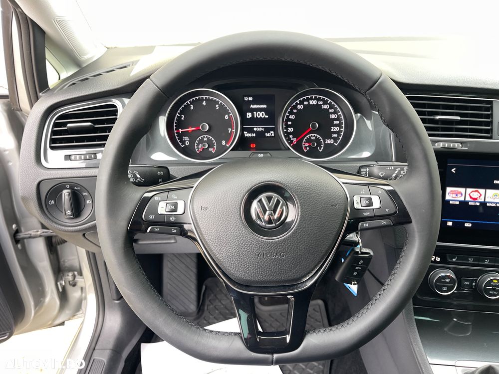 Volkswagen Golf 1.5 TSI BlueMotion ACT Comfortline - 38