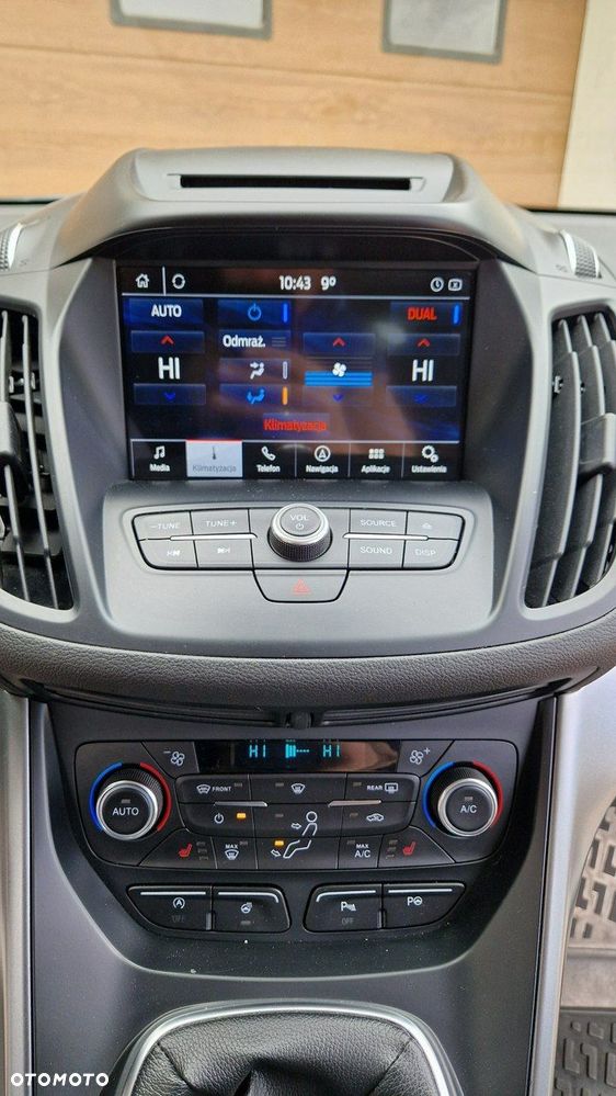 Ford Kuga - 26