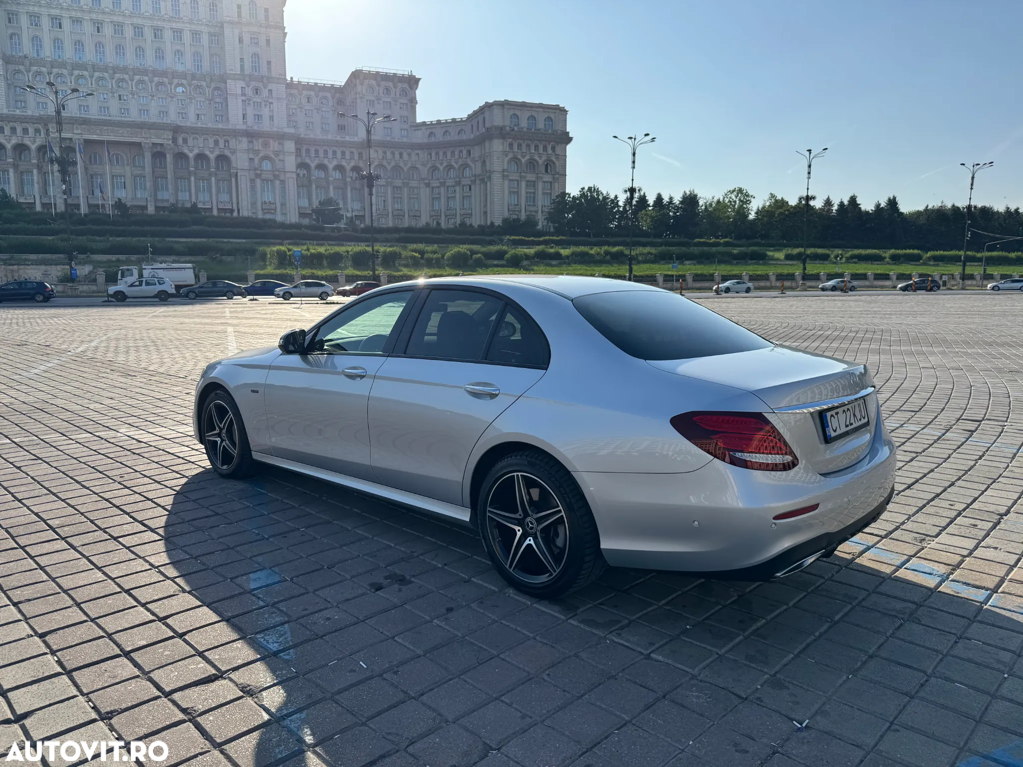 Mercedes-Benz E 300 de T 9G-TRONIC AMG Line - 5