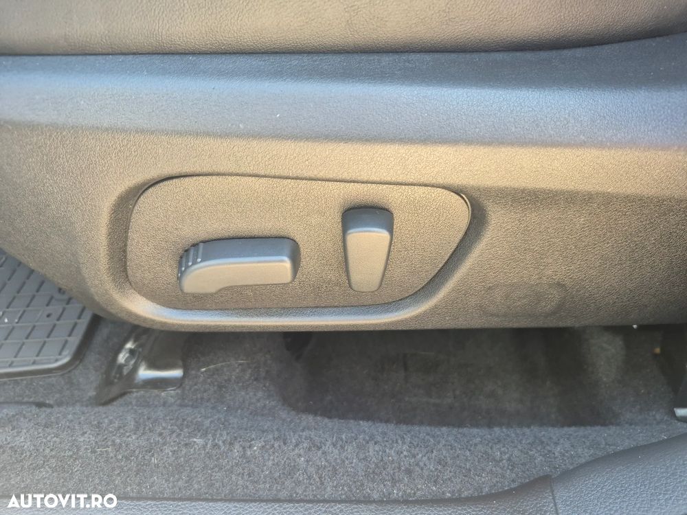 Subaru Forester 2.0D CVT Exclusive - 18
