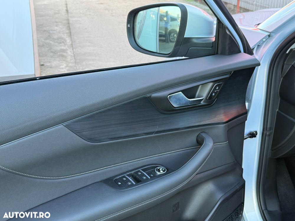 Chery Tiggo 4 1.5 TGDI DHT HEV Comfort - 25