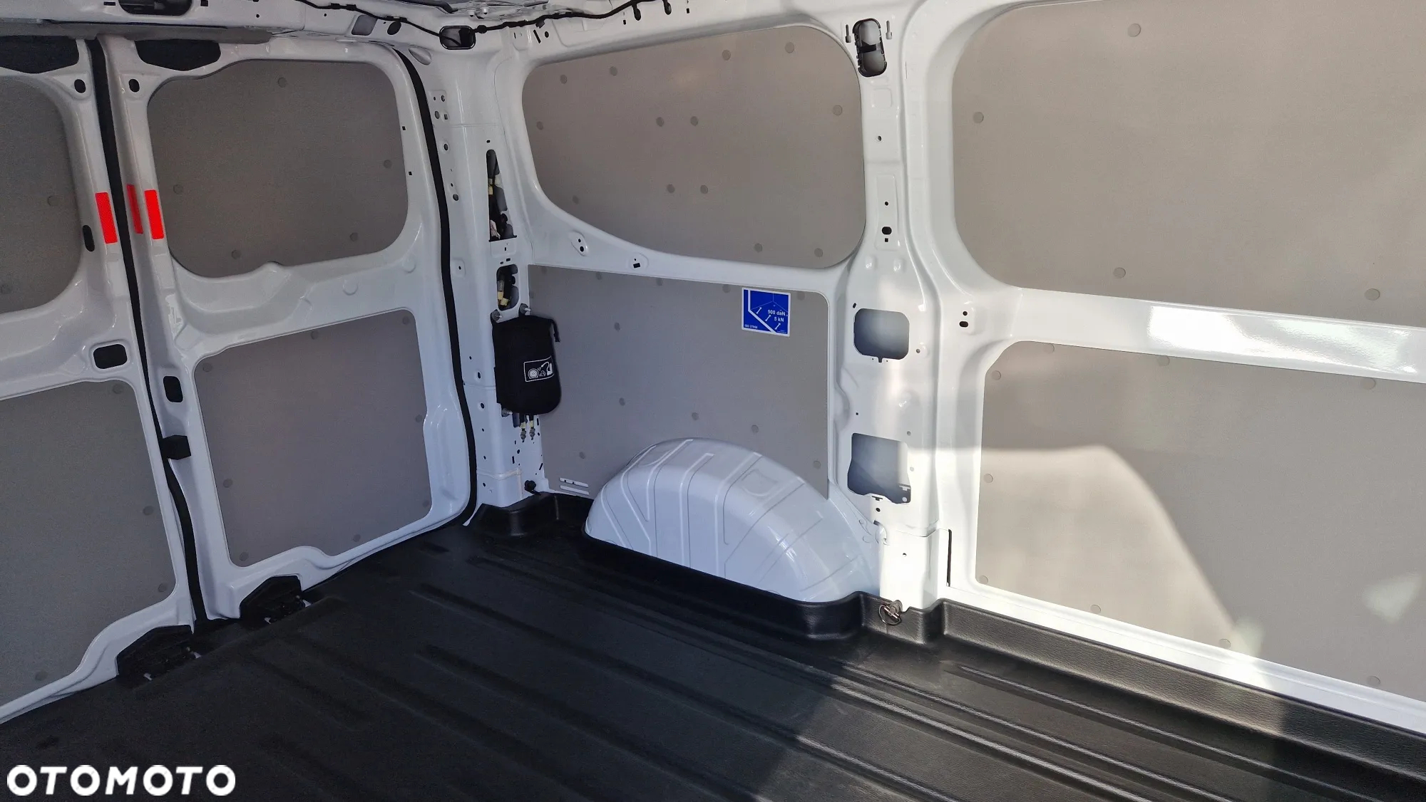 Ford TRANSIT CUSTOM VAN V710 300 L21H1 - 21
