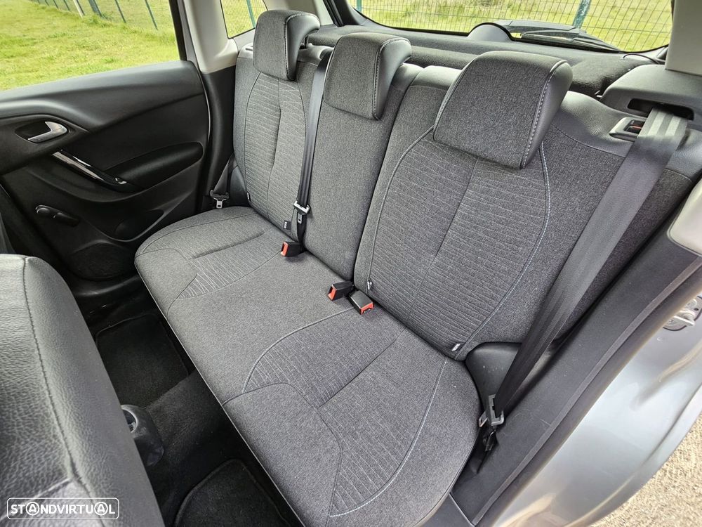 Citroën C3 1.2 PureTech Collection - 17