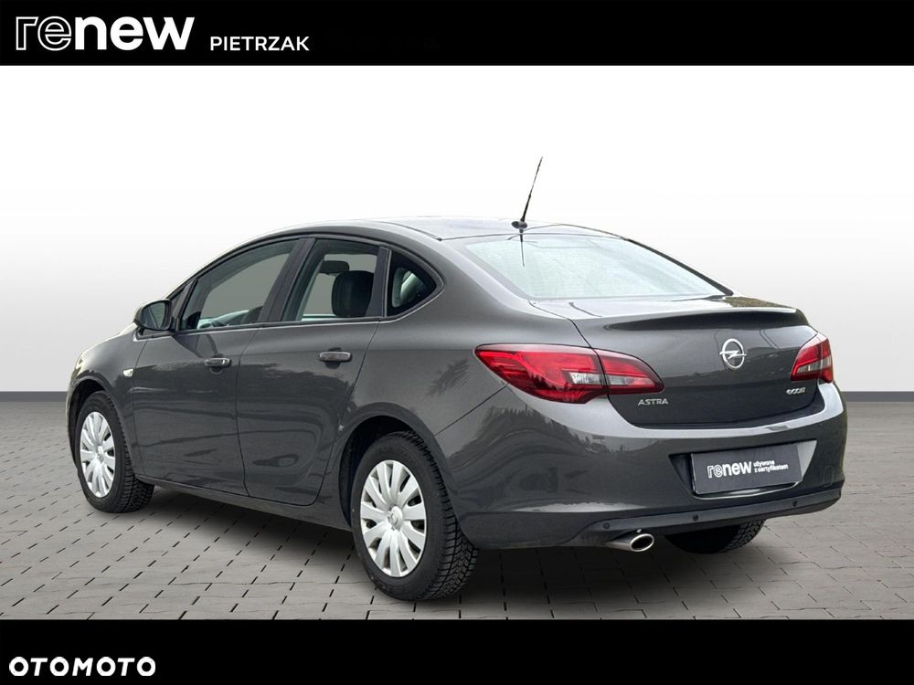 Opel Astra - 3