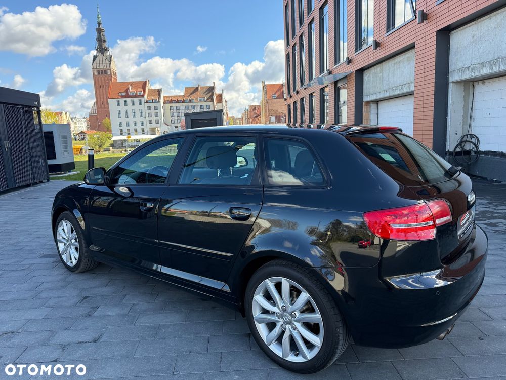 Audi A3 Sportback 1.4 TFSI Ambiente - 19