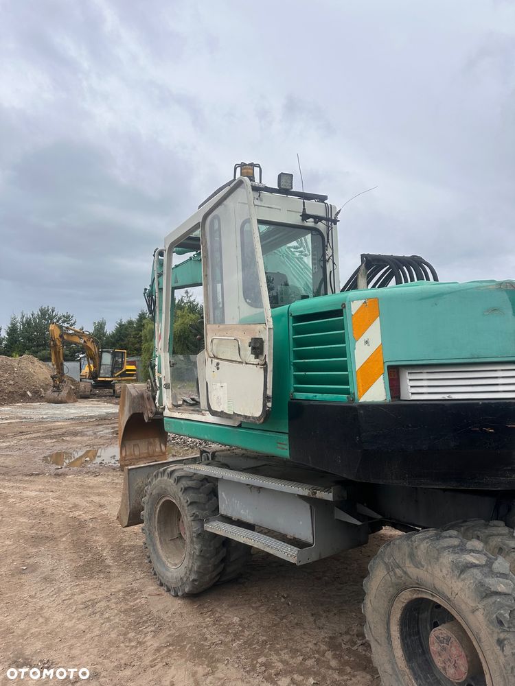 Liebherr A312 - 12