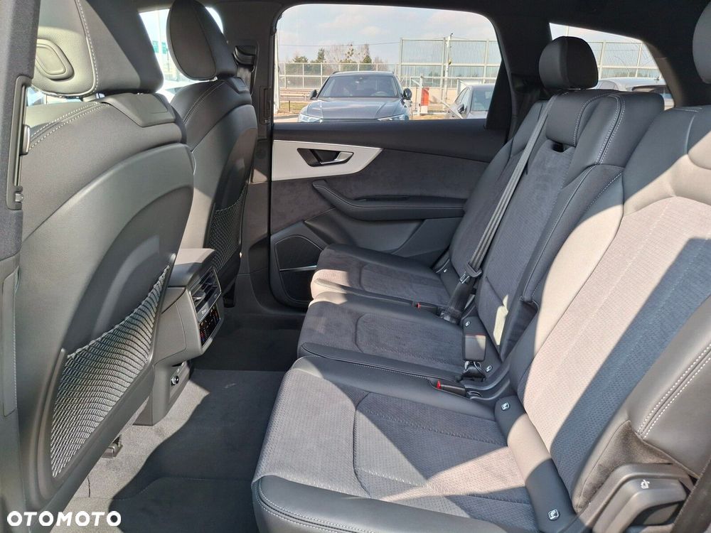 Audi Q7 - 23