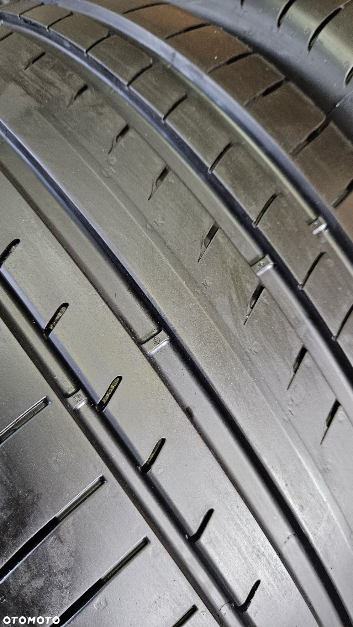 opony używane 275/30R20 Goodyear EAGLE F1 asymetric 5 RSC RUNFLAT - 2