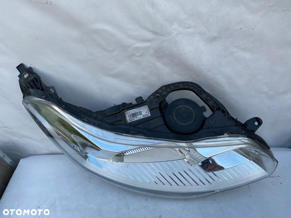 lampa citroen c5 lift zwykła led prawa eu cała - 3