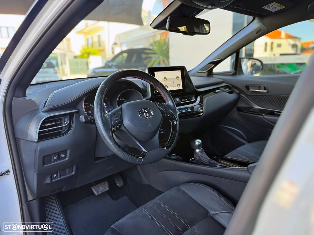 Toyota C-HR 2.0 Hybrid GR Sport - 46