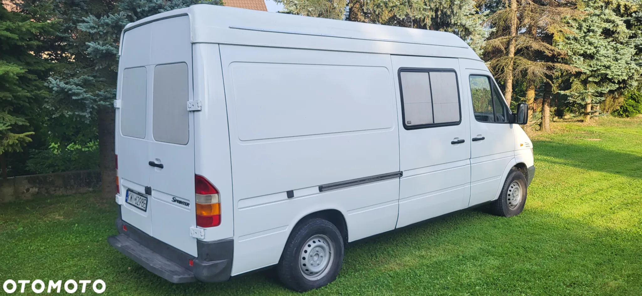 Mercedes-Benz Sprinter - 10