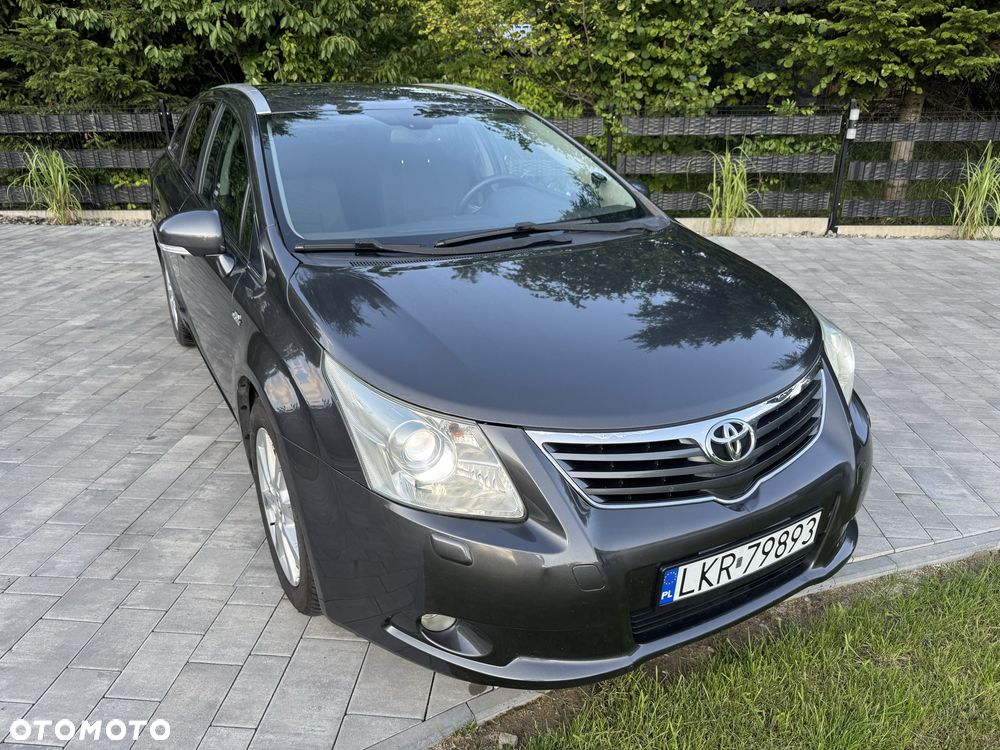 Toyota Avensis - 3