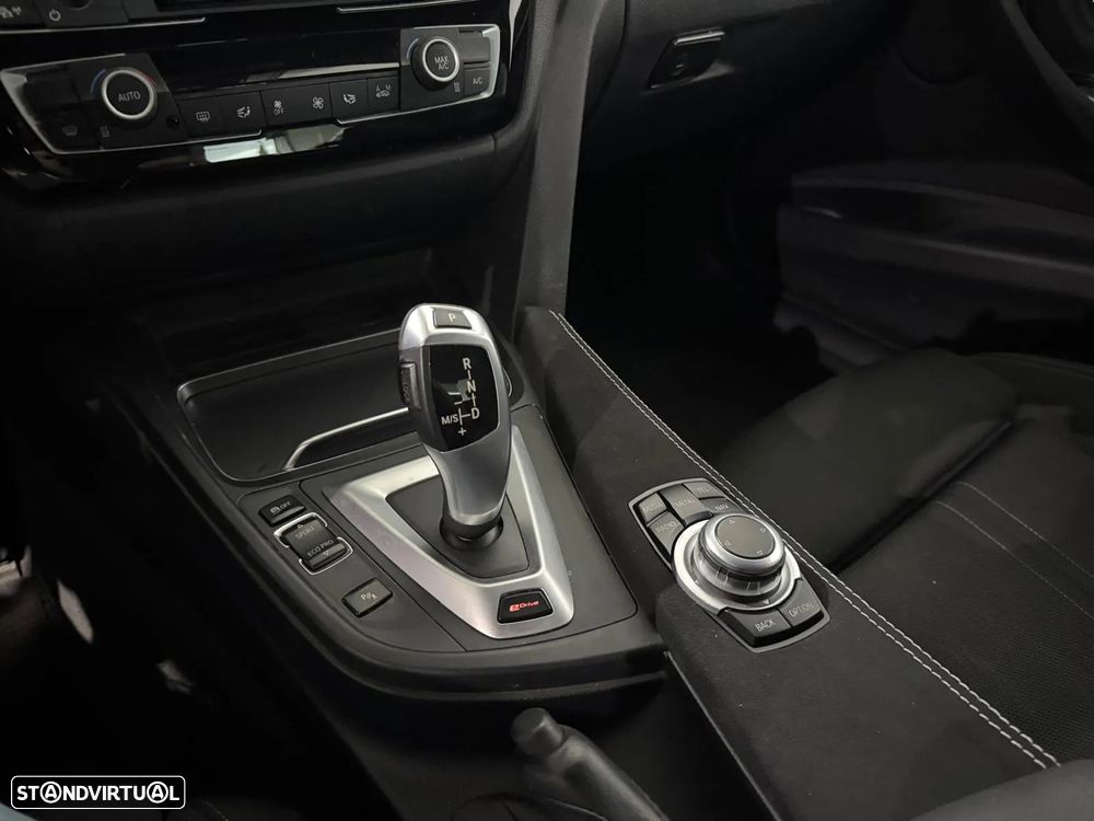BMW 330 - 18