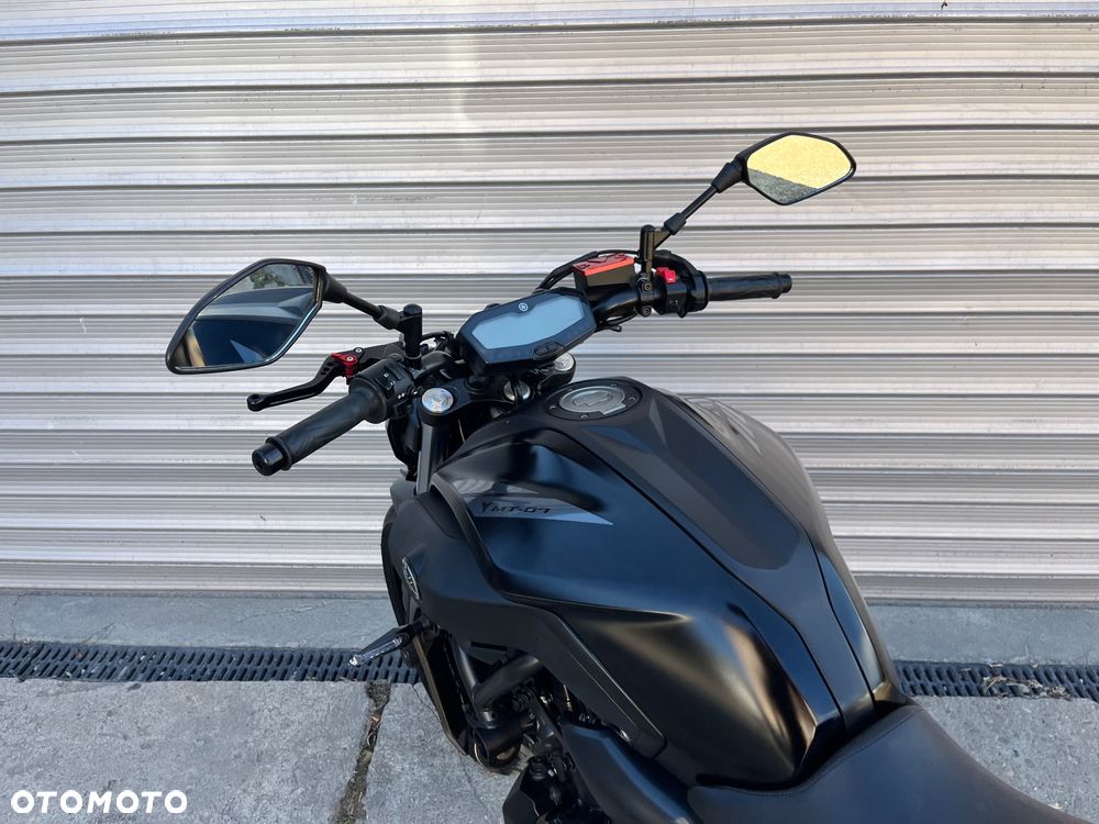 Yamaha MT - 12