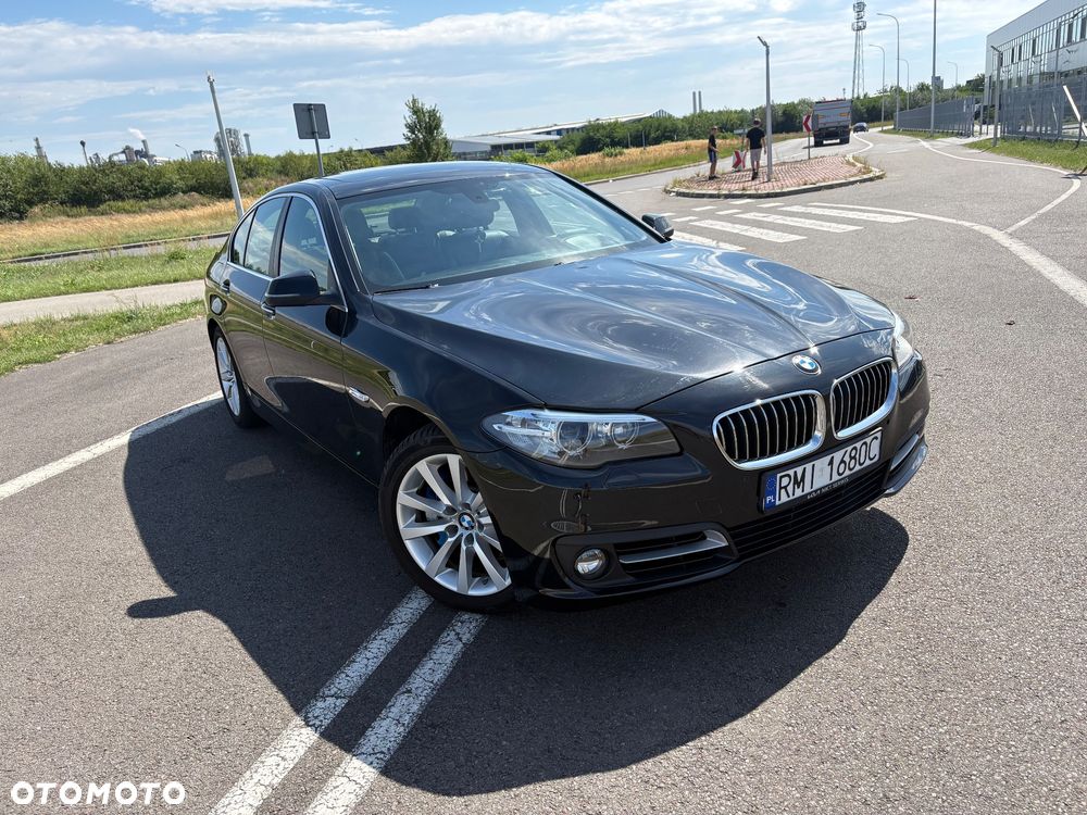 BMW Seria 5 535i xDrive Luxury Line - 13