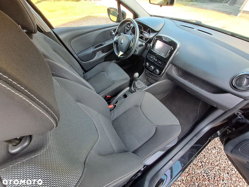Renault Clio - 7