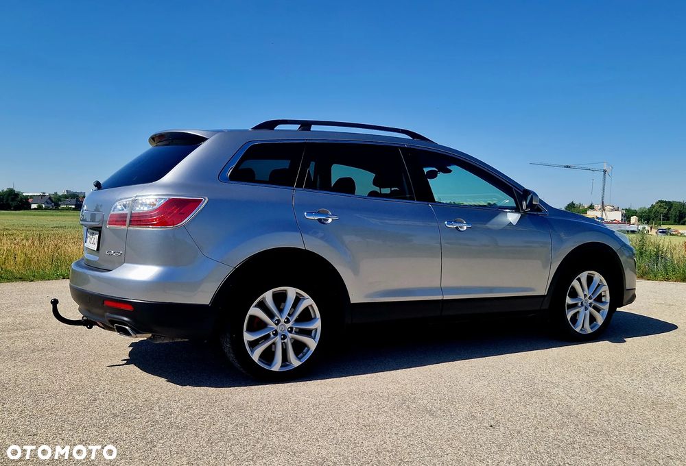 Mazda CX-9 3.7 V6 - 12