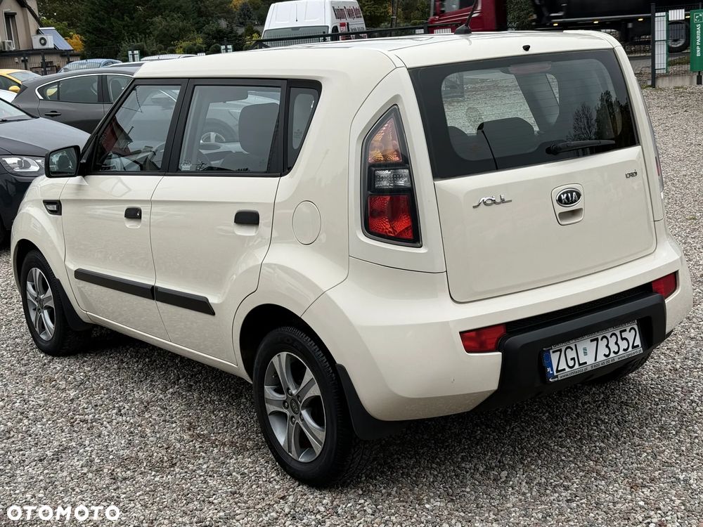 Kia Soul - 4