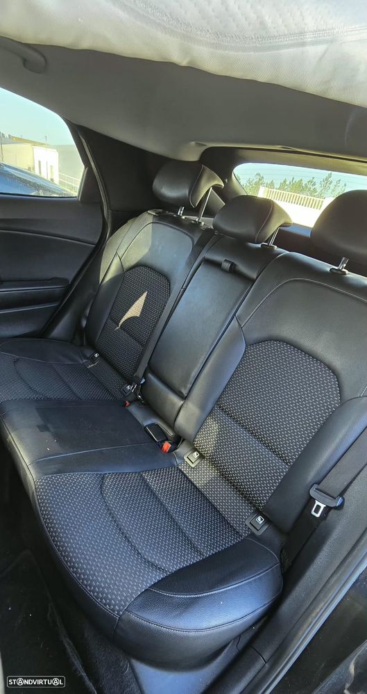 KIA XCeed 1.0 T-GDI 120 CV - 2021 - VIATURA PARA PEÇAS! - 10