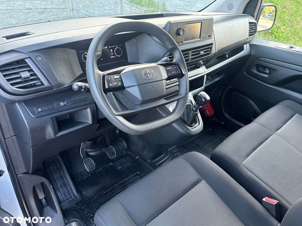 Toyota PROACE - 16
