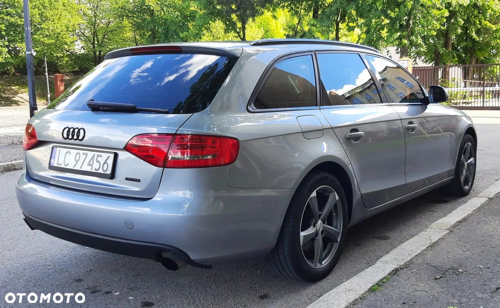Audi A4 Avant 2.0 TFSI Quattro - 22