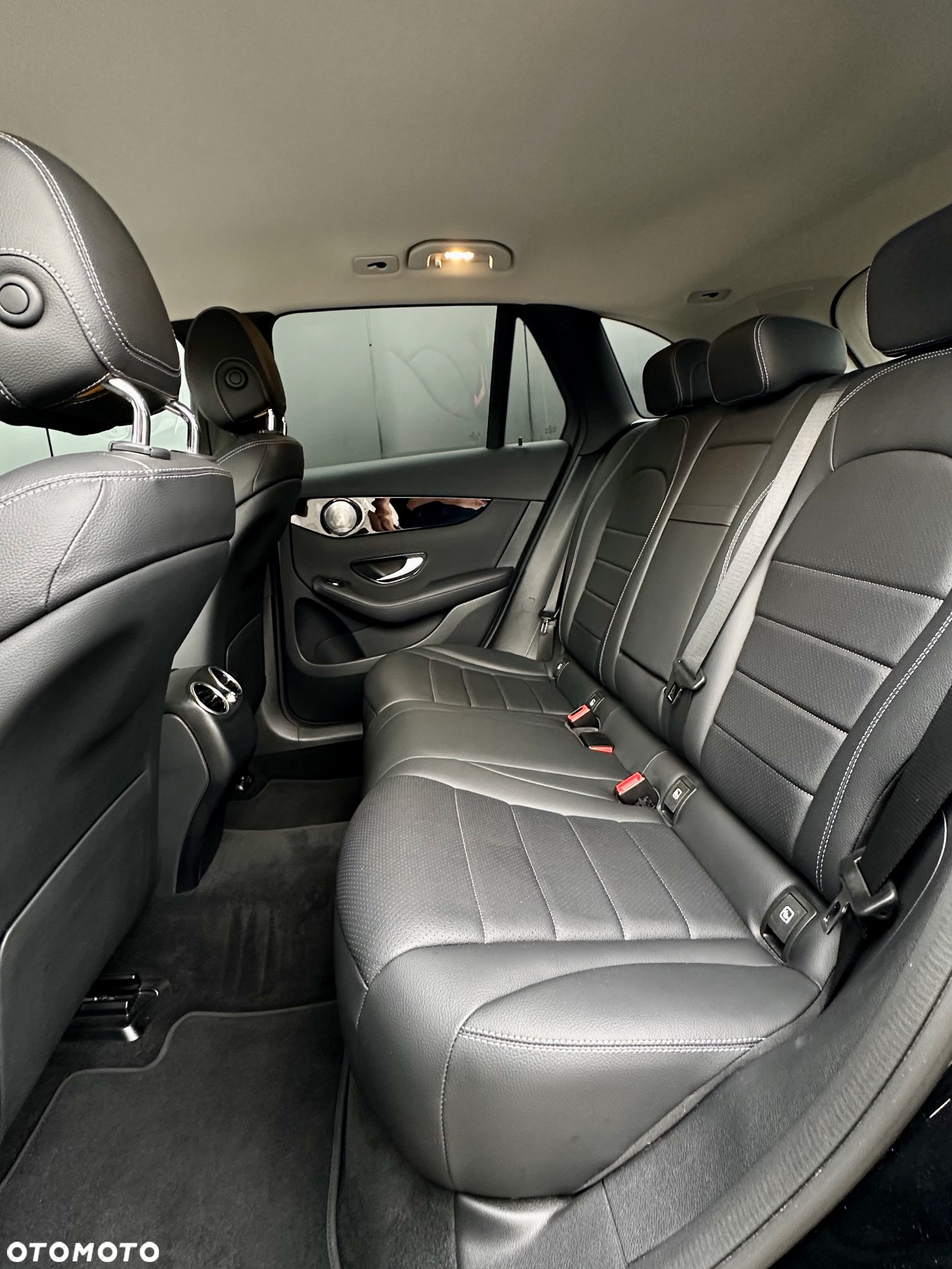 Mercedes-Benz GLC 200 d 4-Matic Business Edition - 14