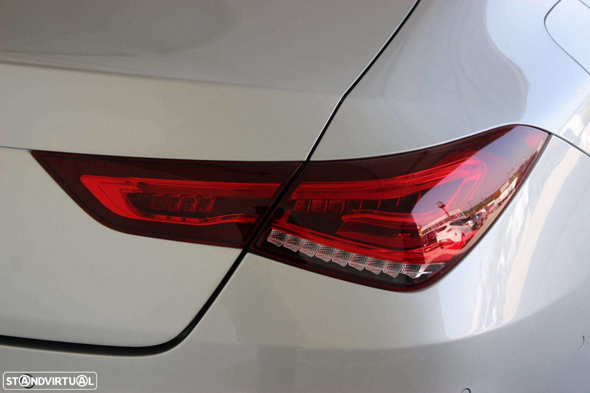 Mercedes-Benz CLA 250 e AMG Line - 8