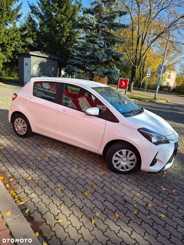 Toyota Yaris 1.5 Active - 13