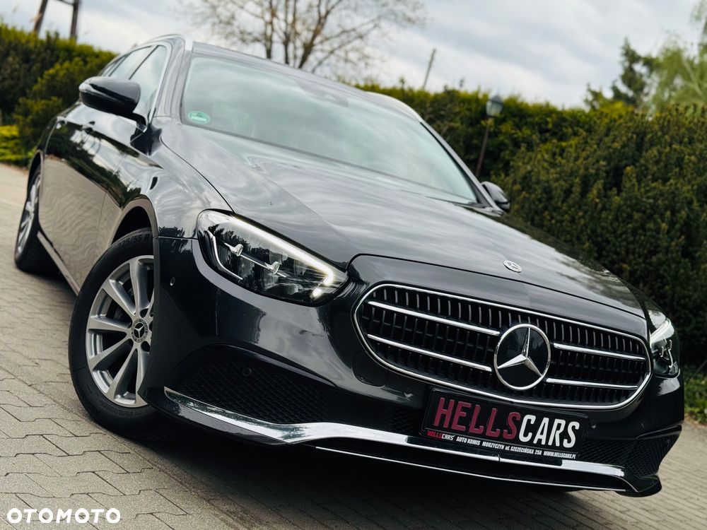 Mercedes-Benz Klasa E 200 9G-TRONIC Exclusive - 12