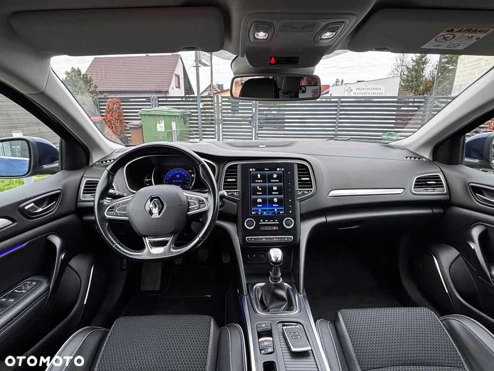 Renault Megane ENERGY TCe 130 Start & Stop Bose Edition - 19