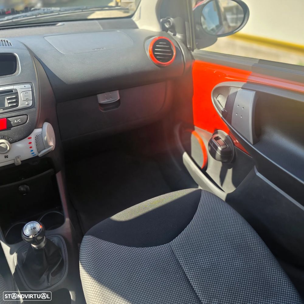 Toyota Aygo 1.0 Orange Edition - 18