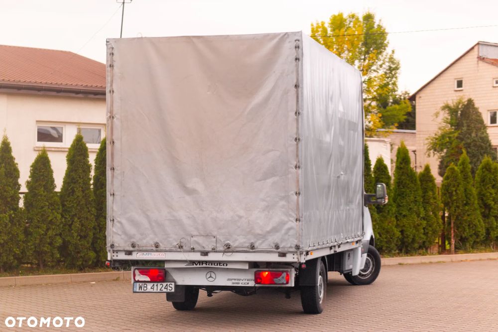 Mercedes-Benz Sprinter - 9