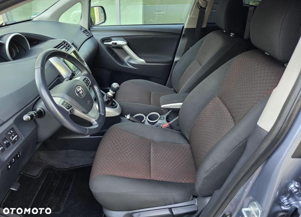 Toyota Verso 1.8 5-Sitzer Executive - 18