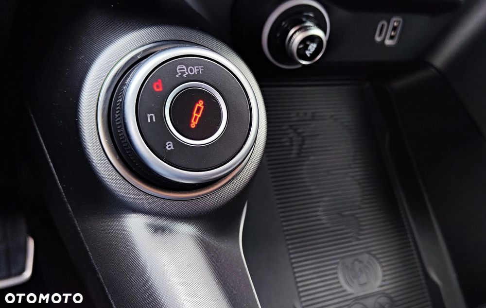 Alfa Romeo Tonale ver-1-5-t4-gse-mhev-tributo-italiano-dct - 20