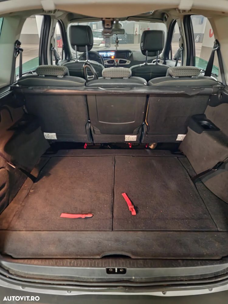 Renault Grand Scenic dCi 160 FAP Dynamique - 7