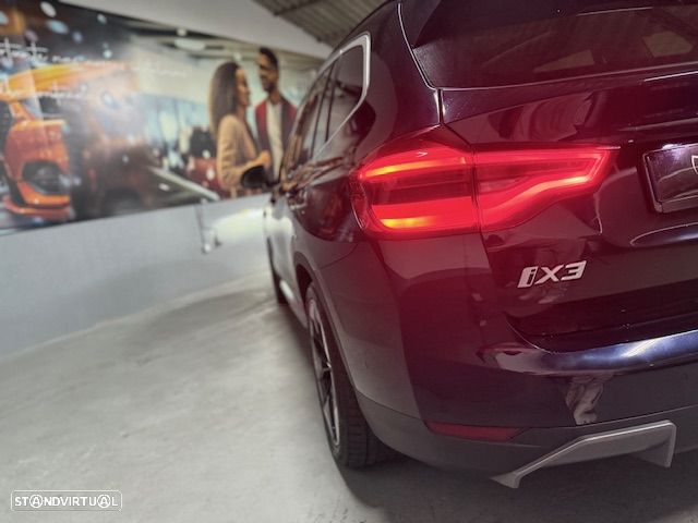 BMW iX3 M Sport Impressive - 6