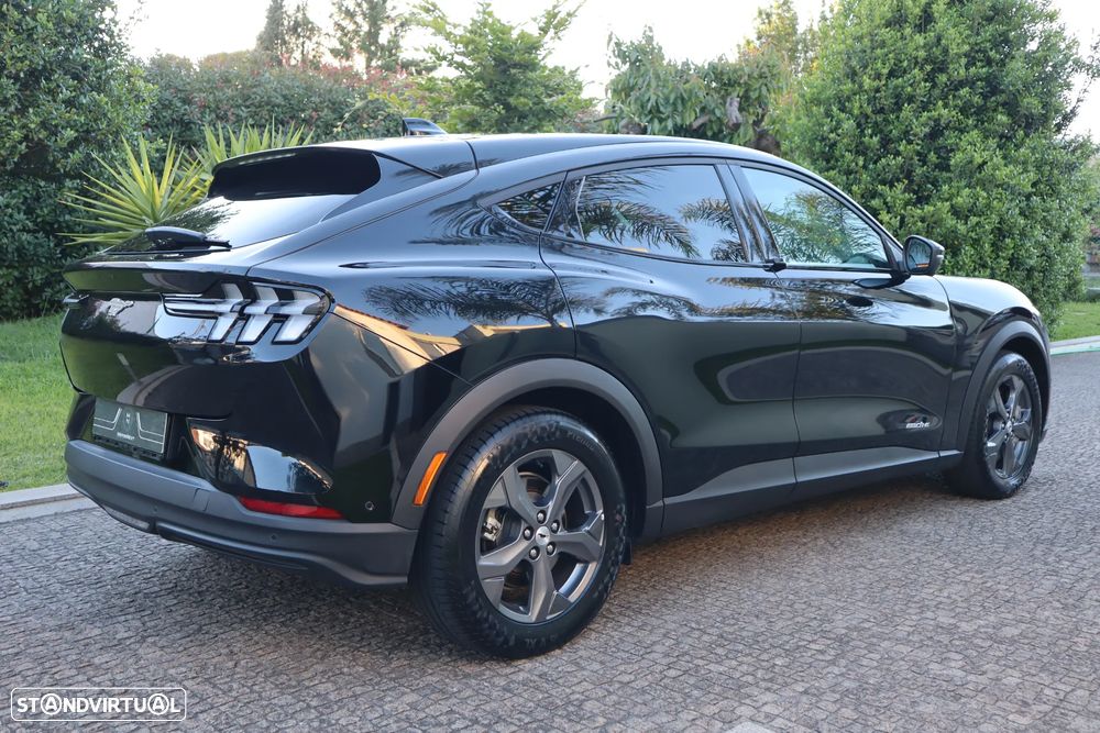 Ford Mustang Mach-E Standard - 3