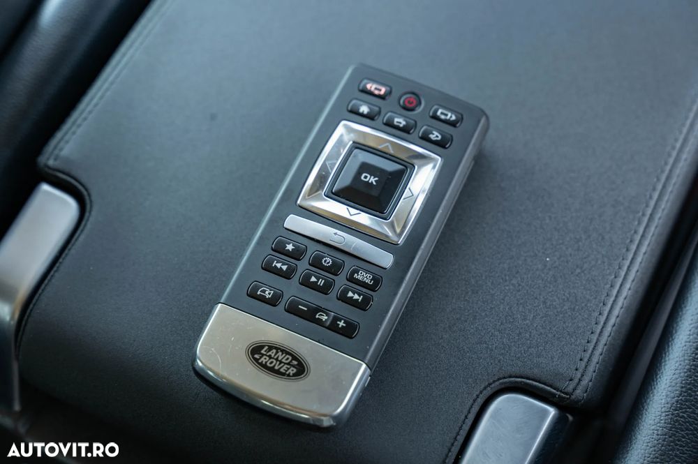 Land Rover Discovery 3.0 L TD6 HSE - 18